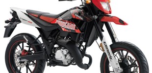 KSR Moto Trigger 50 SM Competition 2009 vs Rieju MRT SM Pro 50 2018