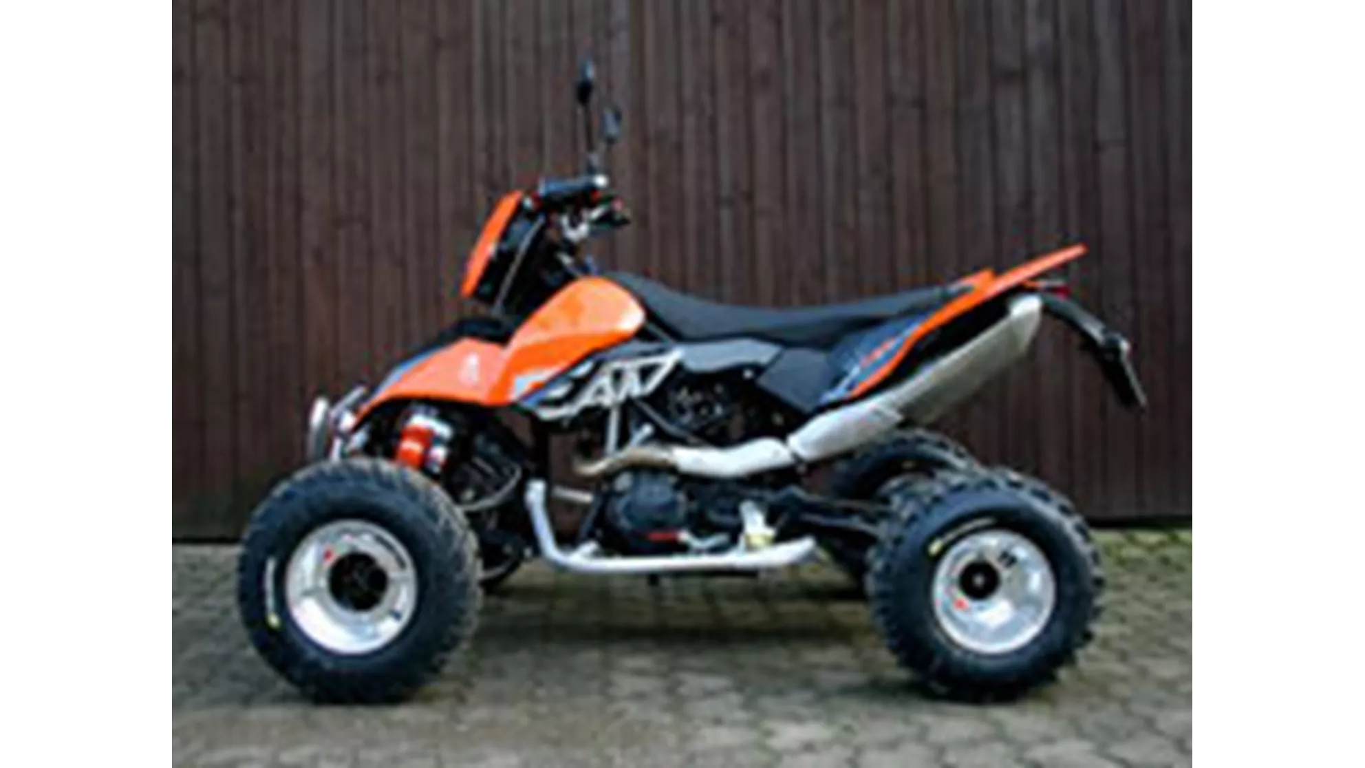 E-ATV 690 Enduro - Image 1 E-ATV 690 Enduro - Image 1