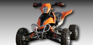 E-ATV 690 Enduro 2009 vs KTM 690 SMC 2009