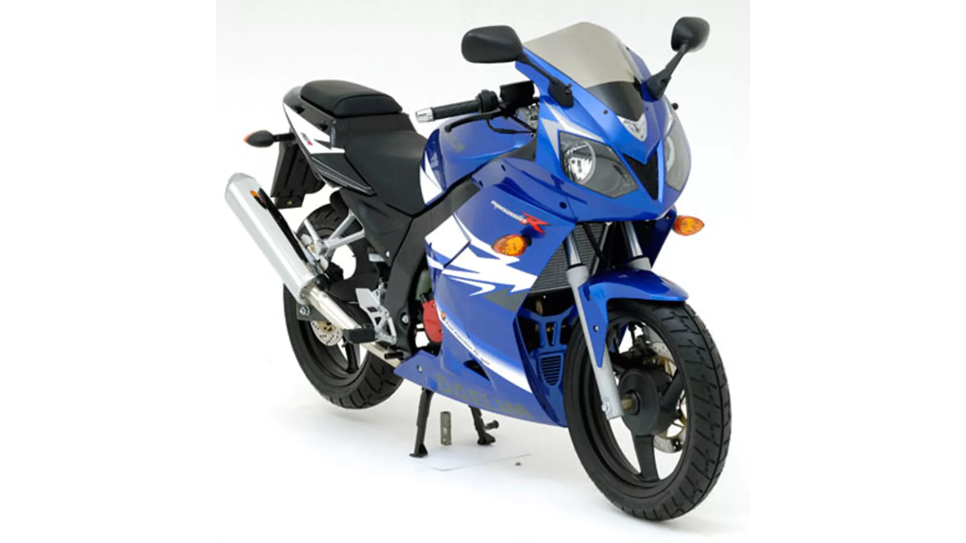 Daelim Roadwin 125 - Image 2 Daelim Roadwin 125 - Image 2