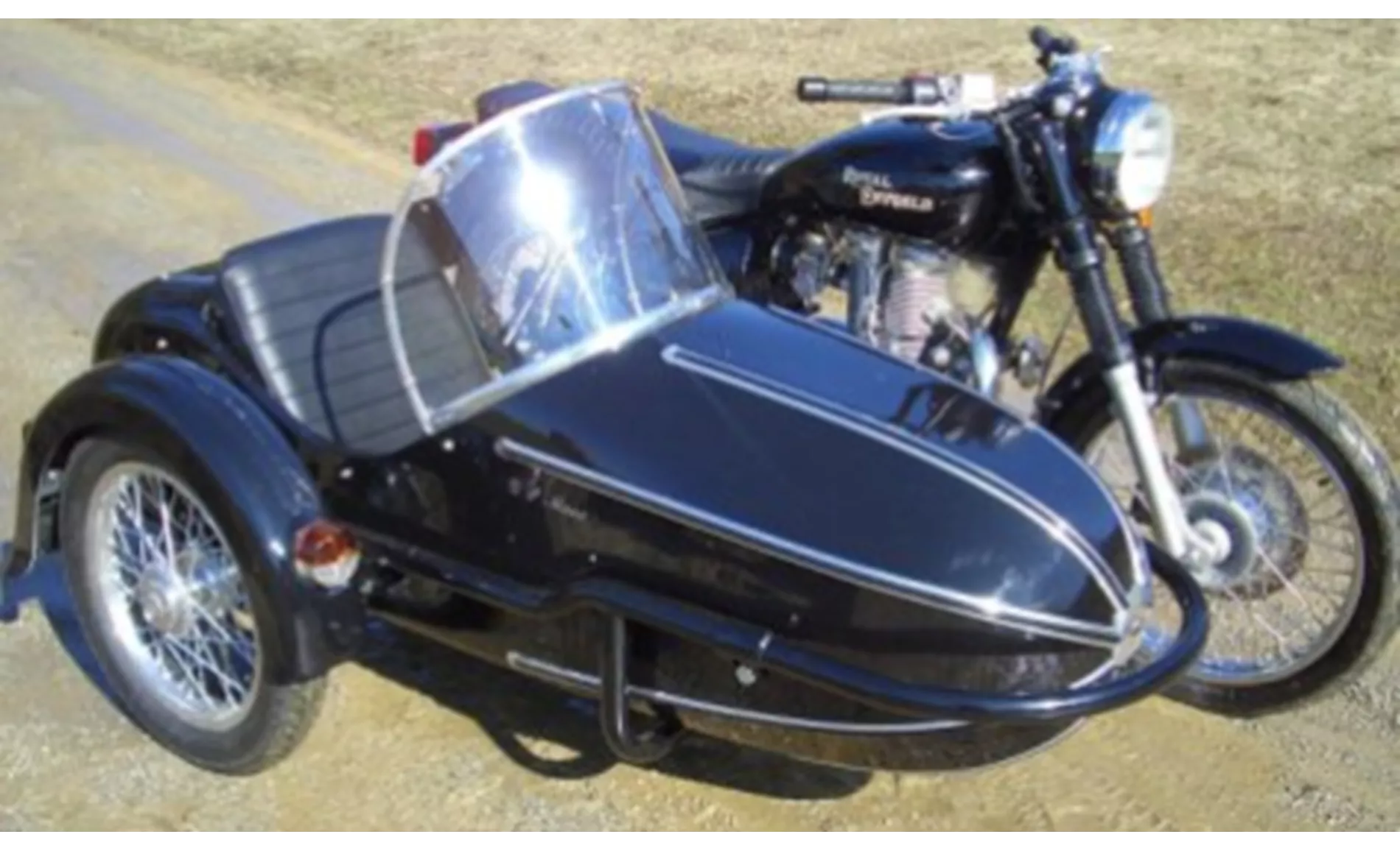 Royal Enfield Superbullet 500 EFI mit Beiwagen 2009 Royal Enfield Superbullet 500 EFI mit Beiwagen 2009