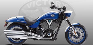 Indian Chief Bomber 2011 vs Victory Hammer S 2009