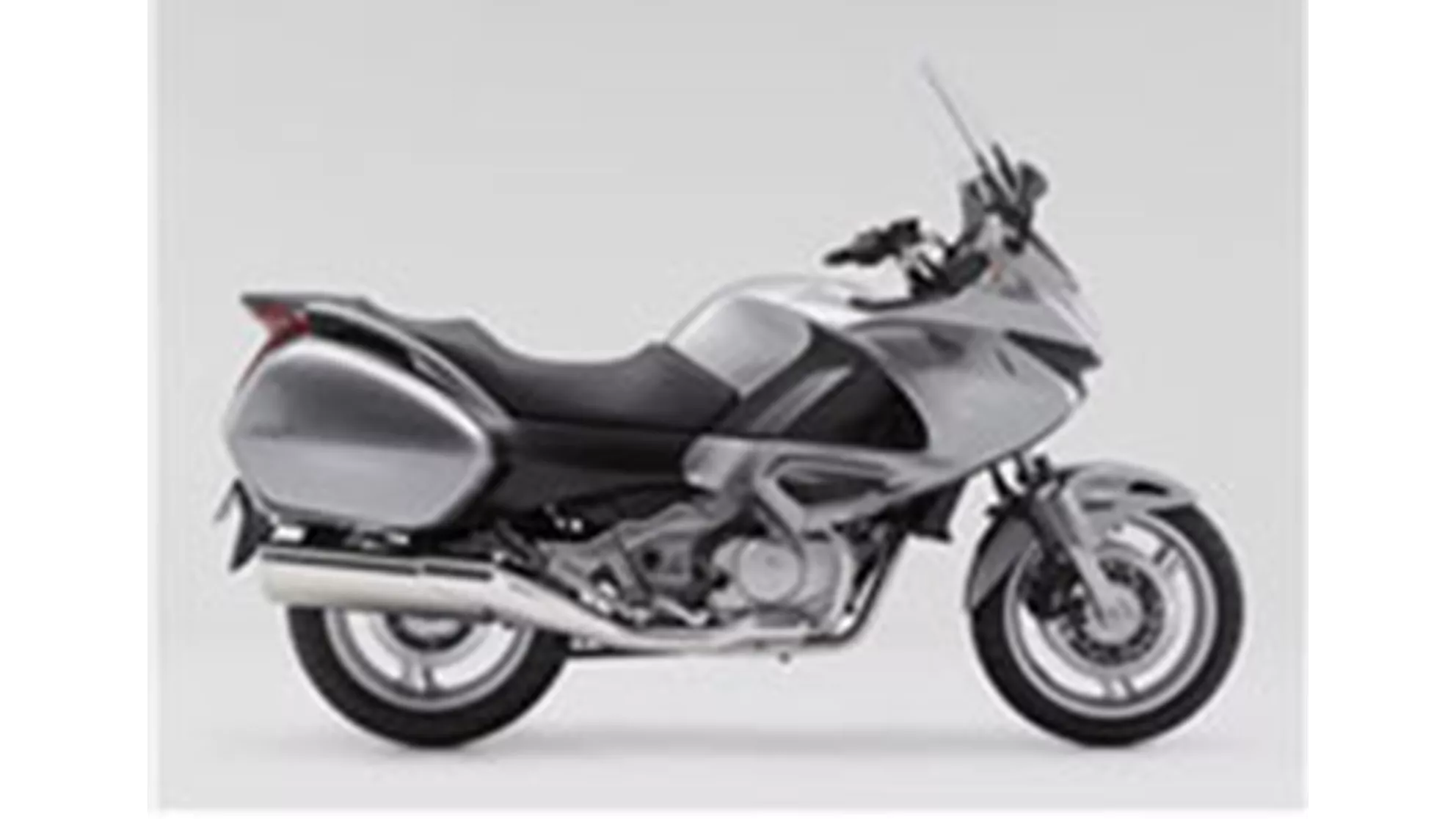 Honda NT 650V Deauville - Image 2 Honda NT 650V Deauville - Image 2