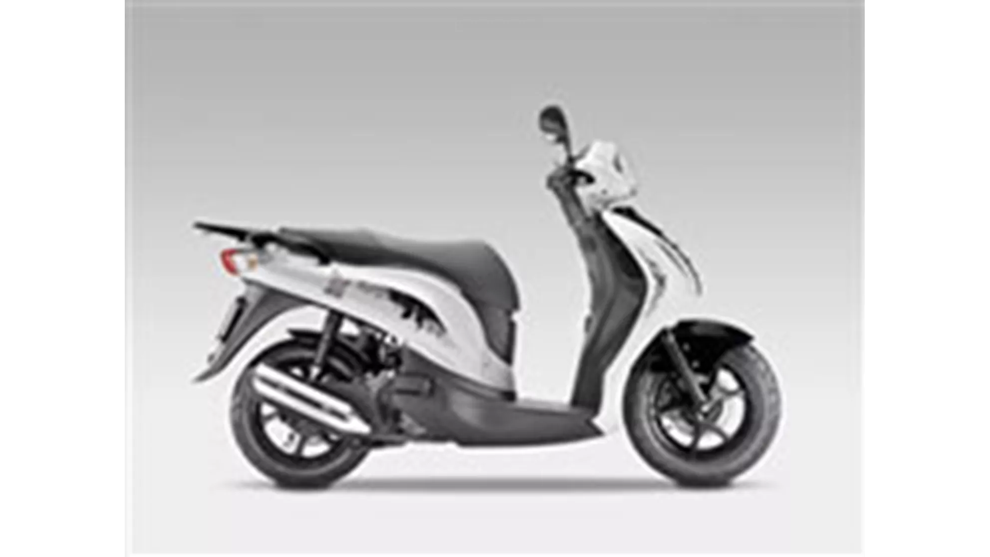 Honda PS125i - Image 2 Honda PS125i - Image 2