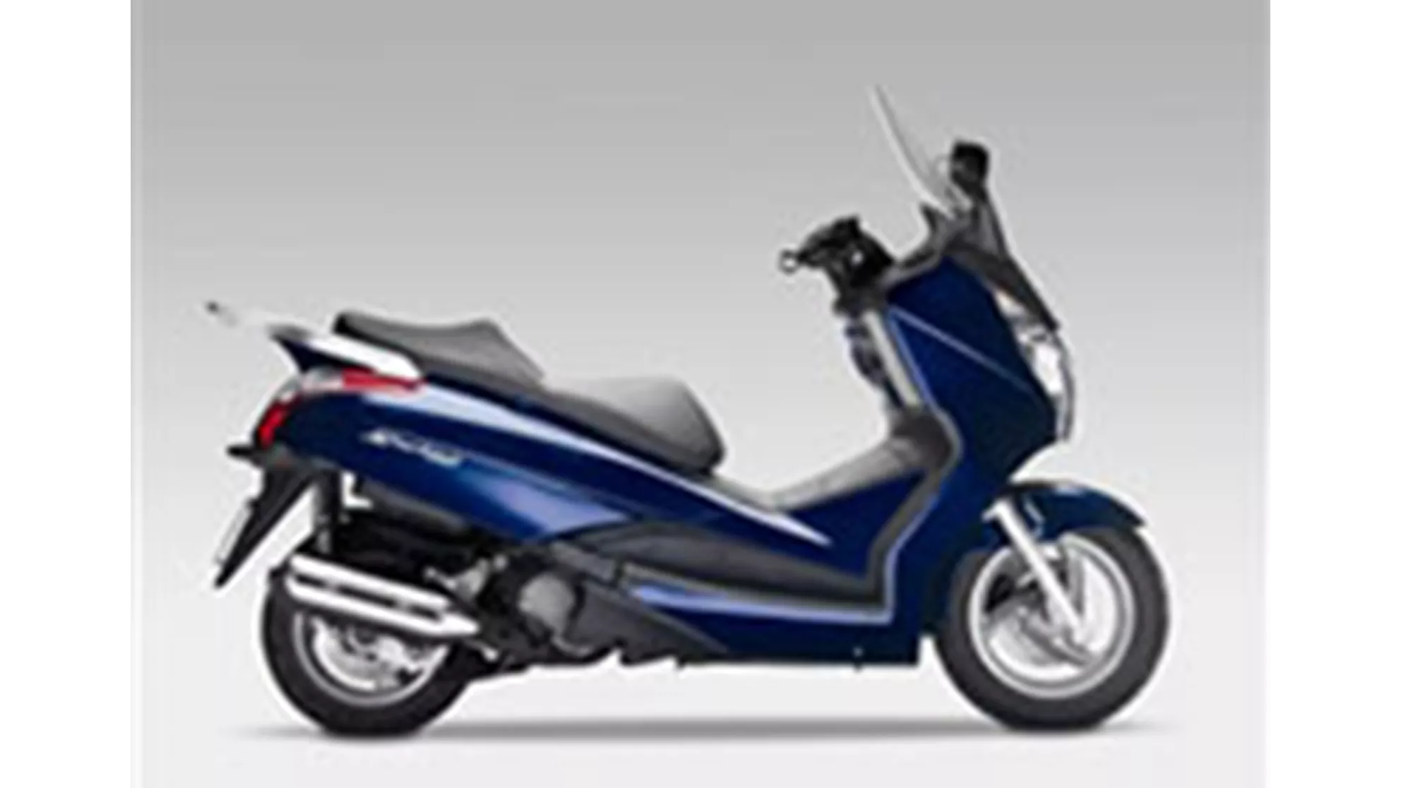 Honda FES 125 S-Wing - Image 2 Honda FES 125 S-Wing - Image 2