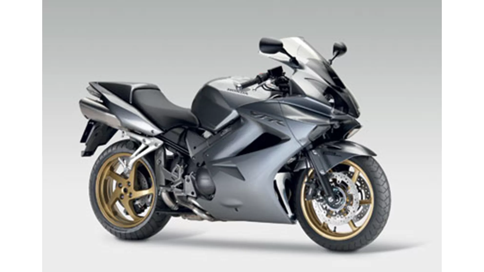 Honda VFR 800 F - Image 3 Honda VFR 800 F - Image 3