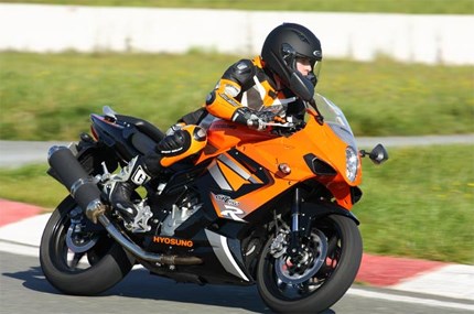 Hyosung GT 650iR Sport 2009 Hyosung GT 650iR Sport 2009