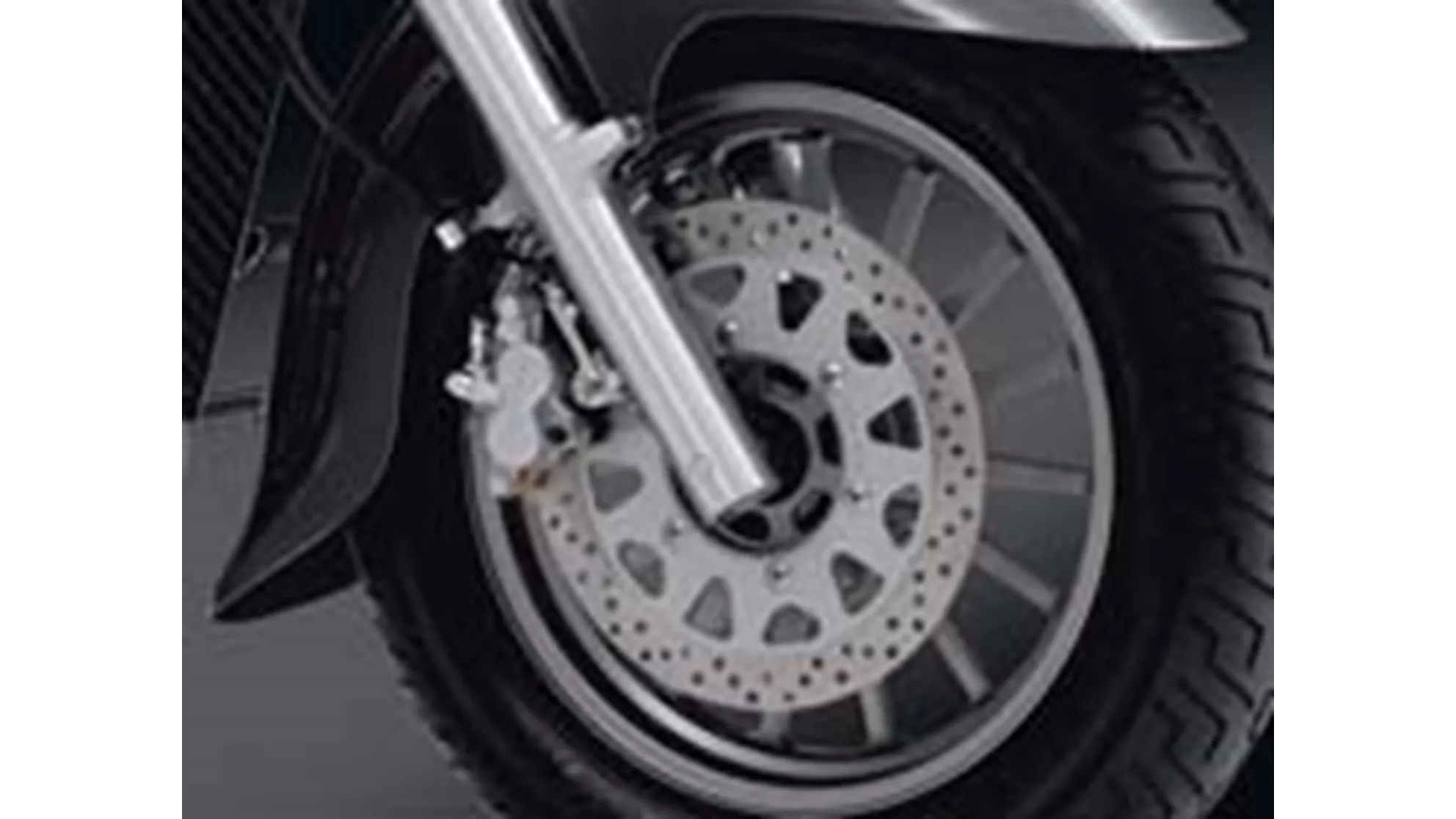 Suzuki Intruder C800C - Image 2 Suzuki Intruder C800C - Image 2