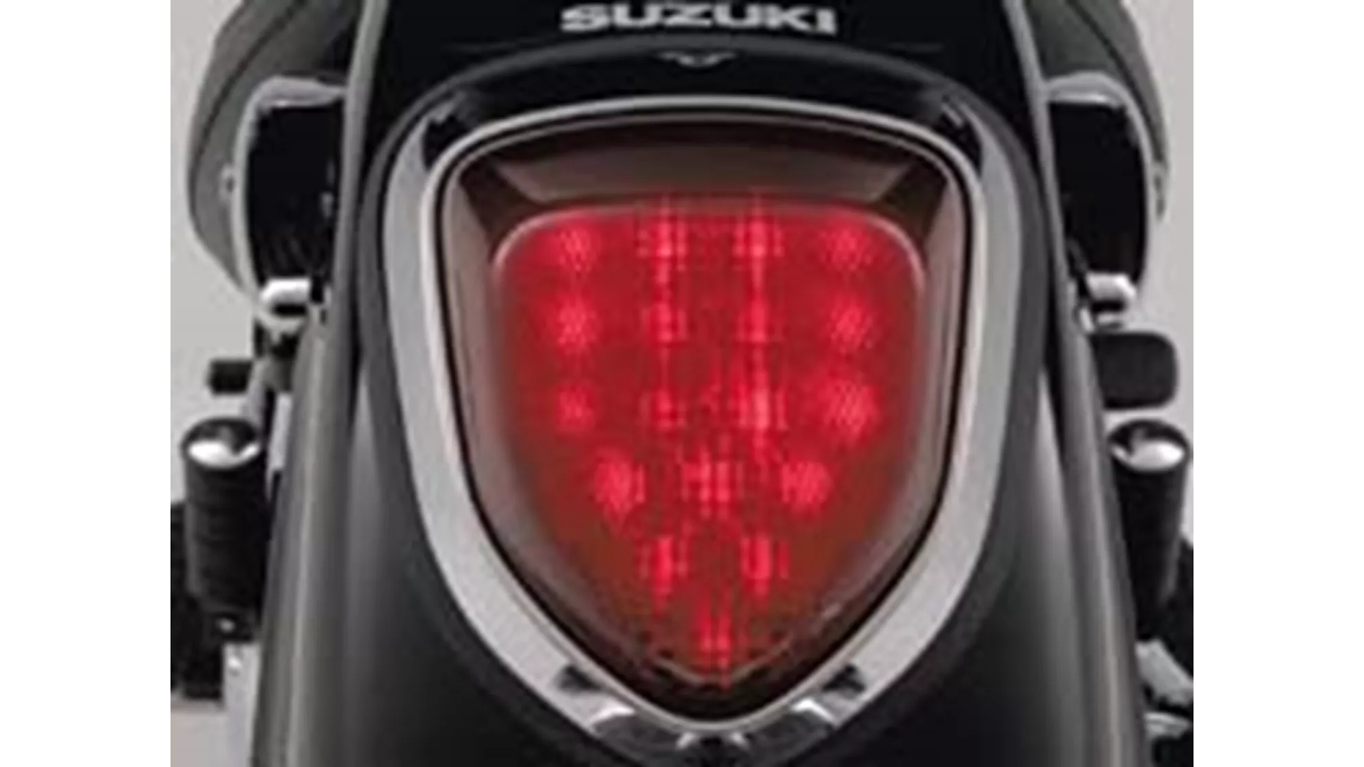 Suzuki Intruder C800C - Image 3 Suzuki Intruder C800C - Image 3