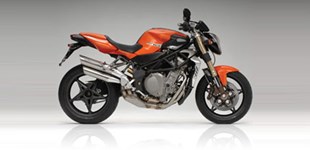 Benelli 752 S 2021 vs MV Agusta Brutale 910 S 2009