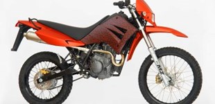 MZ 125 SM 2005 vs MZ 125 SX 2009