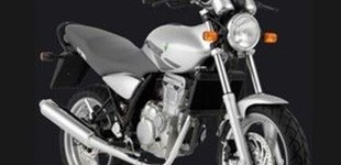 Triumph Speed 400 2025 vs MZ 125 RT 2009