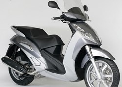 Peugeot Geopolis 400