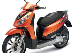 Piaggio Carnaby 200