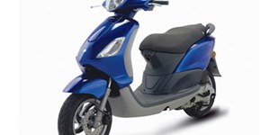 Piaggio Fly 125 2009 vs Vespa GTS 125 2009