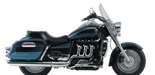 Kawasaki VN 1700 Classic Tourer 2009 vs Triumph Rocket III Touring 2009