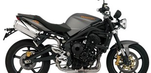 Kawasaki Z 750 2011 vs Triumph Street Triple 675 R 2009