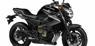 Yamaha XJ6 2009 vs Suzuki SV 650S 2008 Yamaha XJ6 2009 vs Suzuki SV 650S 2008