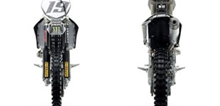 Honda CRF1000L Africa Twin 2015 vs Yamaha YZ450F Team Replica 2009