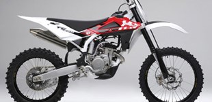 Husqvarna TC 250 2009 vs KTM 250 EXC 2010
