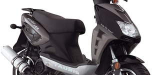 Yamaha WR 125 X 2014 vs Rieju Mambo 125 4T 2009