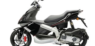 Derbi GP1 Racing 125 2009 vs Gilera RUNNER 125 ST 2014
