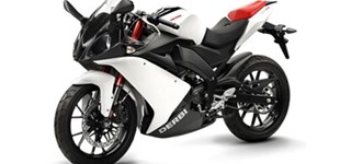 Derbi GPR Racing 125 2009 vs Beta RR 125 4T Motard T X special edition 2025 Derbi GPR Racing 125 2009 vs Beta RR 125 4T Motard T X special edition 2025