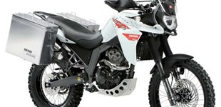 Derbi Senda Terra 125 Adventure 2009 vs Moto Morini X-Cape 2022