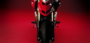 BMW M 1000 RR 2021 vs Ducati Hypermotard 1100 S 2009