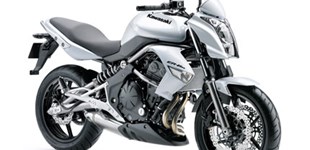 Kawasaki ER-6n 2009 vs KTM 890 Adventure 2022