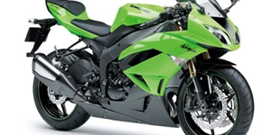 Kawasaki Ninja ZX-6R 2009 vs Ducati SuperSport 950 S 2023 Kawasaki Ninja ZX-6R 2009 vs Ducati SuperSport 950 S 2023