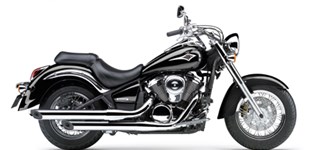 Kawasaki VN 900 Classic 2009 vs Indian Scout 2016