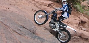 Scorpa TY-S 125 F 2009 vs Piaggio TPH 50 2020