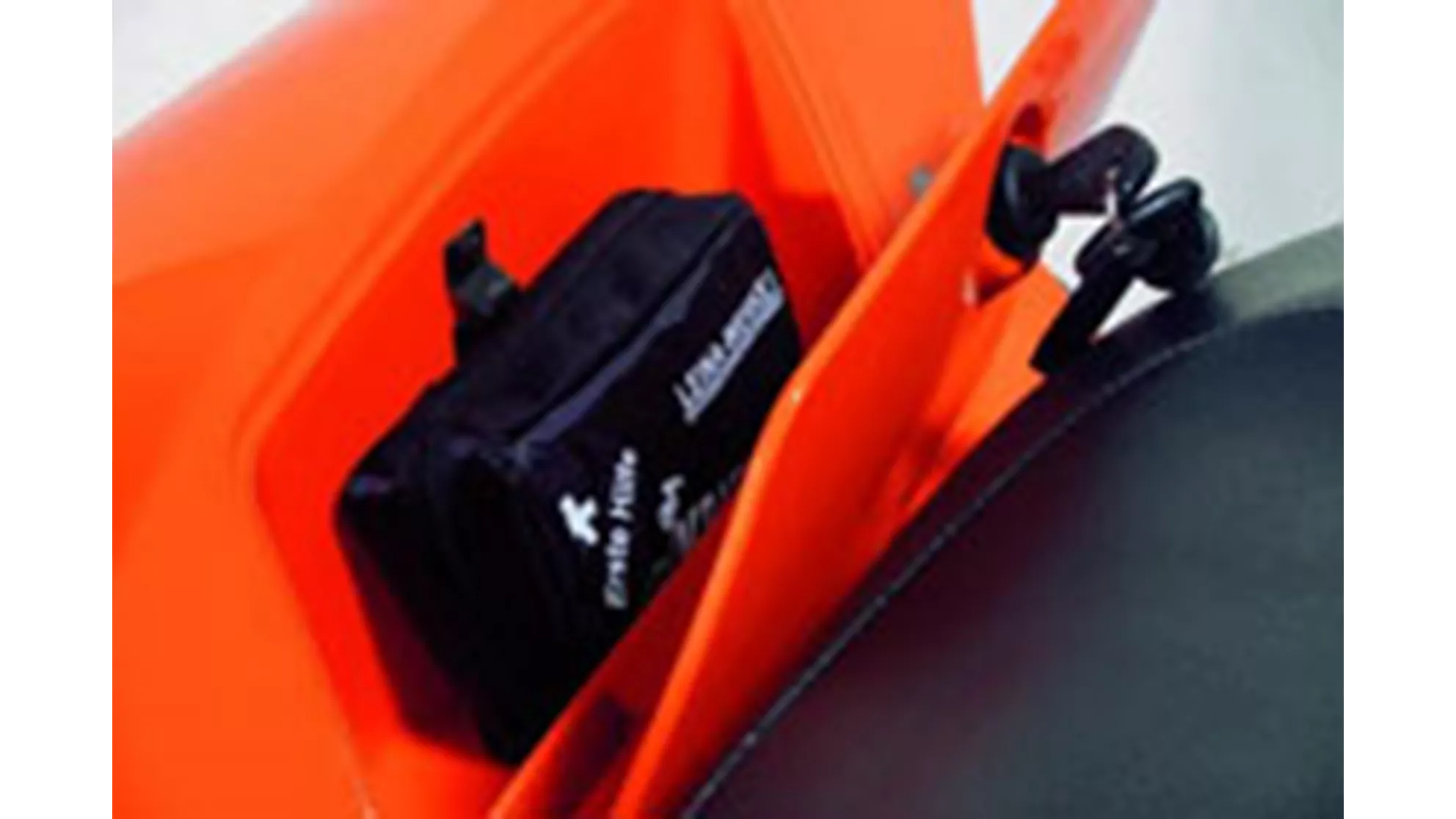 Herkules Hurricane 320 - Image 3 Herkules Hurricane 320 - Image 3