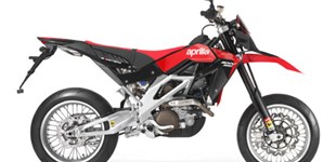 KTM 690 SMC R 2013 vs Aprilia SXV 450 2009