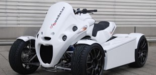 KTM 990 Super Duke 2009 vs GG-Quad GG-Quadster 2009