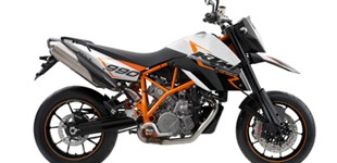 Ducati Hypermotard 950 SP 2019 vs KTM 990 Supermoto 2010