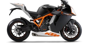 KTM 1190 RC8 R 2010 vs Aprilia Tuono V4 R 2012