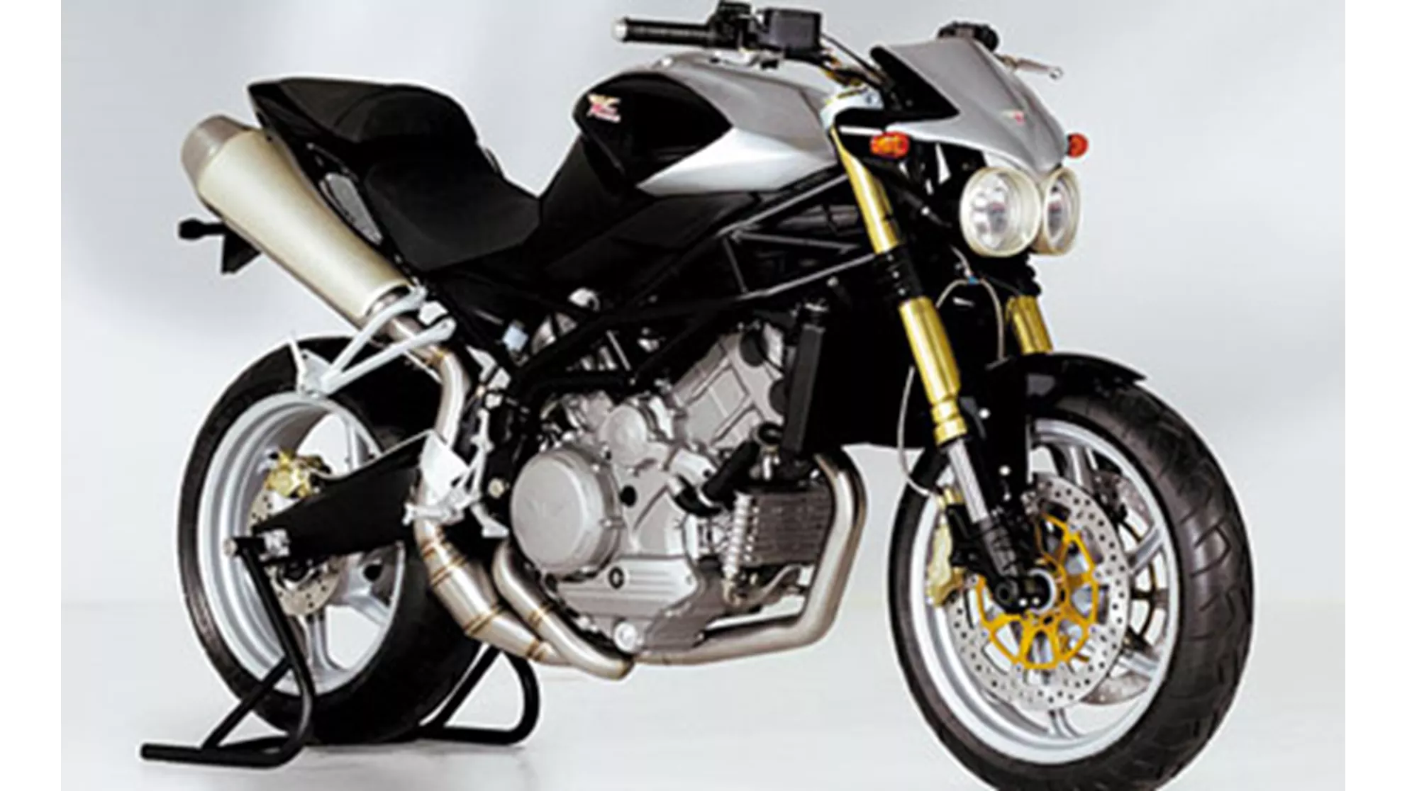 Moto Morini Corsaro 1200 - Image 2 Moto Morini Corsaro 1200 - Image 2