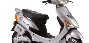 IO Scooter 1500 GT 2010 vs Kymco Grand Dink 125 2005