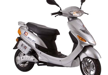 IO Scooter 1500 GT 2010