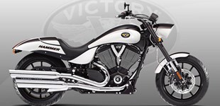 Victory Hammer S 2010 vs Harley-Davidson V-Rod VRSCA 2009