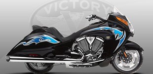 Victory Arlen Ness Vision 2010 vs Victory Cross Roads Classic 2012