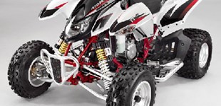 Access AMS 480 SX 2015 vs Triton Reactor 450 2010