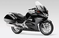 Honda ST 1100 Pan-European 2010 - Bild 1