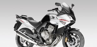 Suzuki Bandit 650 2006 vs Honda CBF 600 S 2010