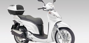 Honda SH300i 2010 vs Honda SH300i 2008