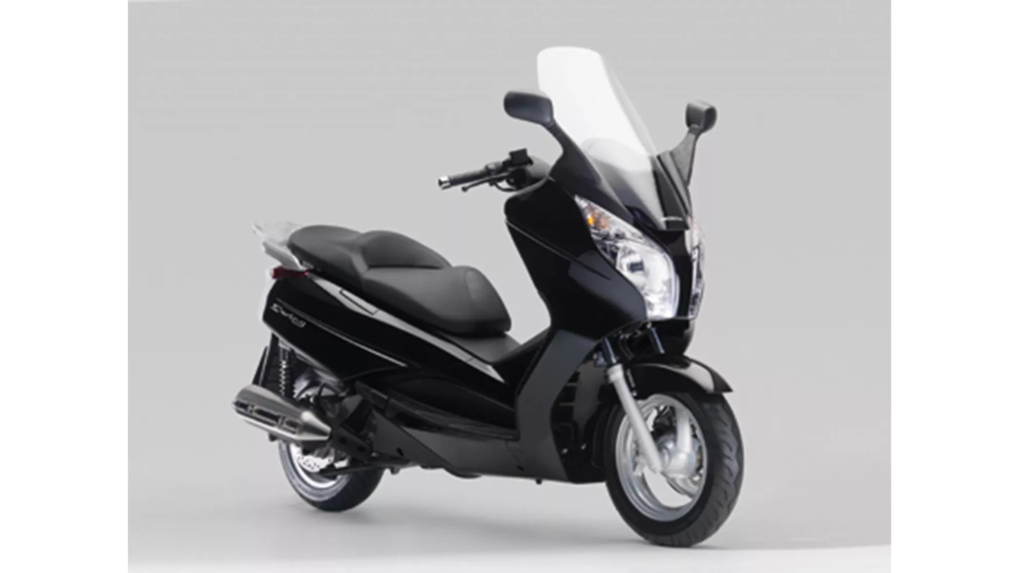 Honda FES 125 S-Wing - Image 3 Honda FES 125 S-Wing - Image 3