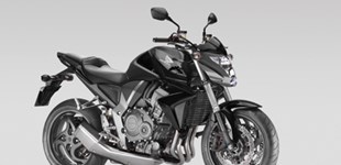Honda CB 600 F Hornet 2005 vs Honda CB 1000 R 2010