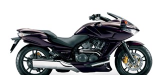 Honda DN-01 2010 vs Honda VFR 1200 F 2010